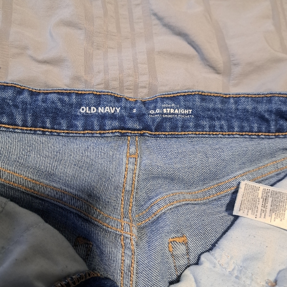 Distressed Blue Jeans - Picture 3 of 3